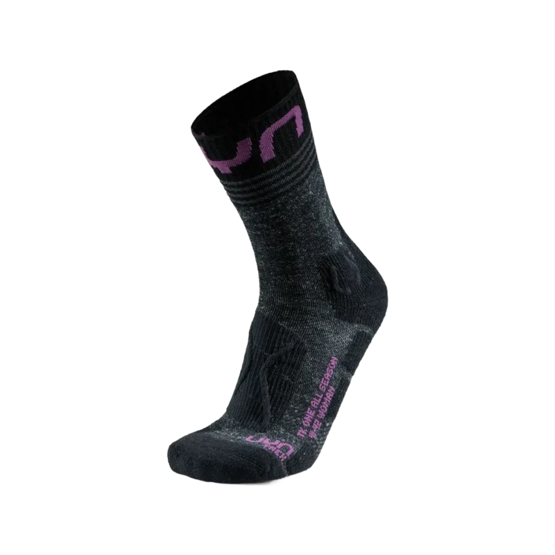 WOMAN TREKKING ONE ALL SEASON MID SOCKS