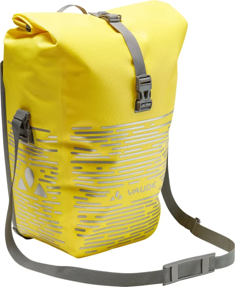Aqua Back Luminum II canary