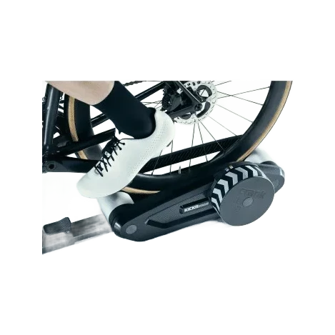 Wahoo kickr rollr smart trainer 1