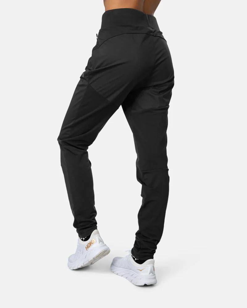 kari-traa-tirill-hybrid-pants-2-0-black-2 Kari traa tirill hybrid pants 2 0 black