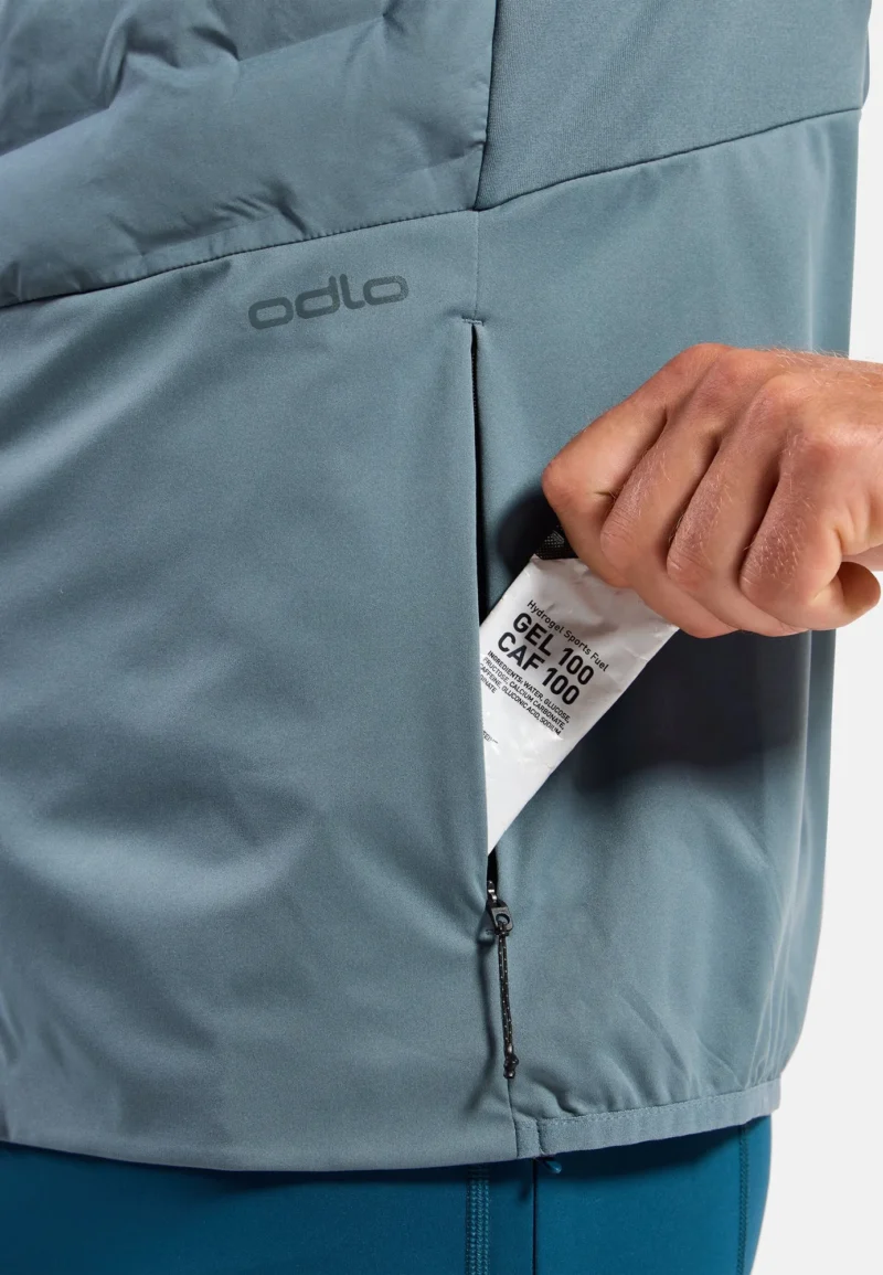 odlo-zeroweight-insulator-vest-men-stormy-weather-4 Odlo zeroweight insulator vest men stormy weather