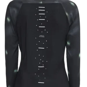 on-performance-long-t-lumos-black-2 On performance long t lumos black