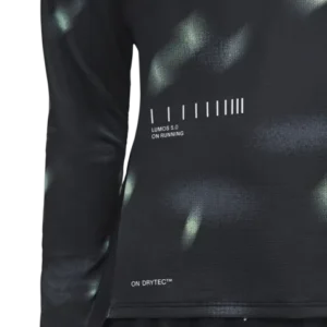 on-performance-long-t-lumos-black-3 On performance long t lumos black