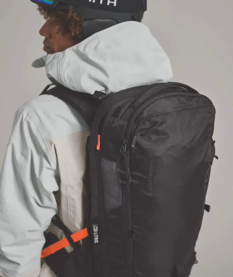 ortovox-avabag-litric-freeride-18-black-raven-10 Ortovox avabag litric freeride 18 black raven