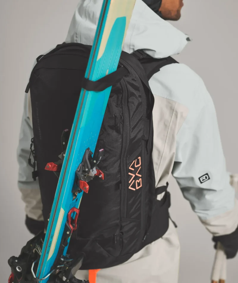 ortovox-avabag-litric-freeride-18-black-raven-6 Ortovox avabag litric freeride 18 black raven