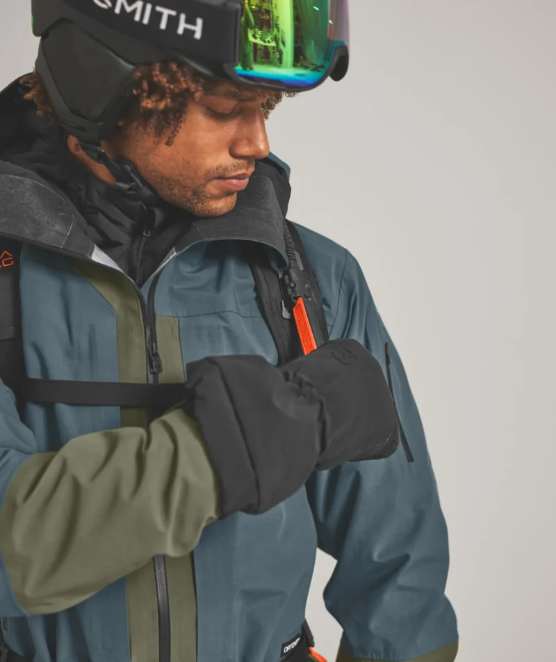 ortovox-avabag-litric-freeride-28-airbagrucksack-black-raven-4 Ortovox avabag litric freeride 28 airbagrucksack black raven