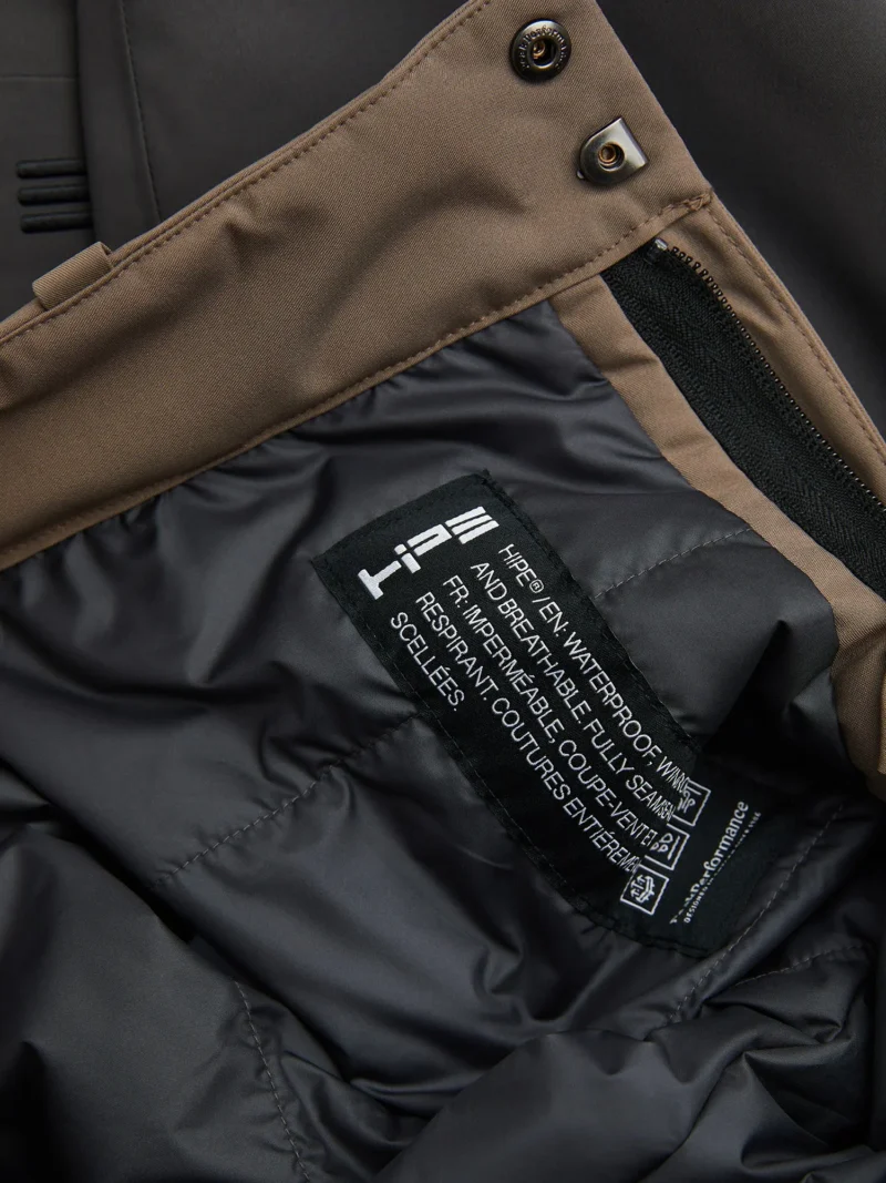 peak-performance-gravity-2l-insulated-shell-pants-junior-terrain-tan-sand-fog-5 Peak performance gravity 2l insulated shell pants junior terrain tan sand fog