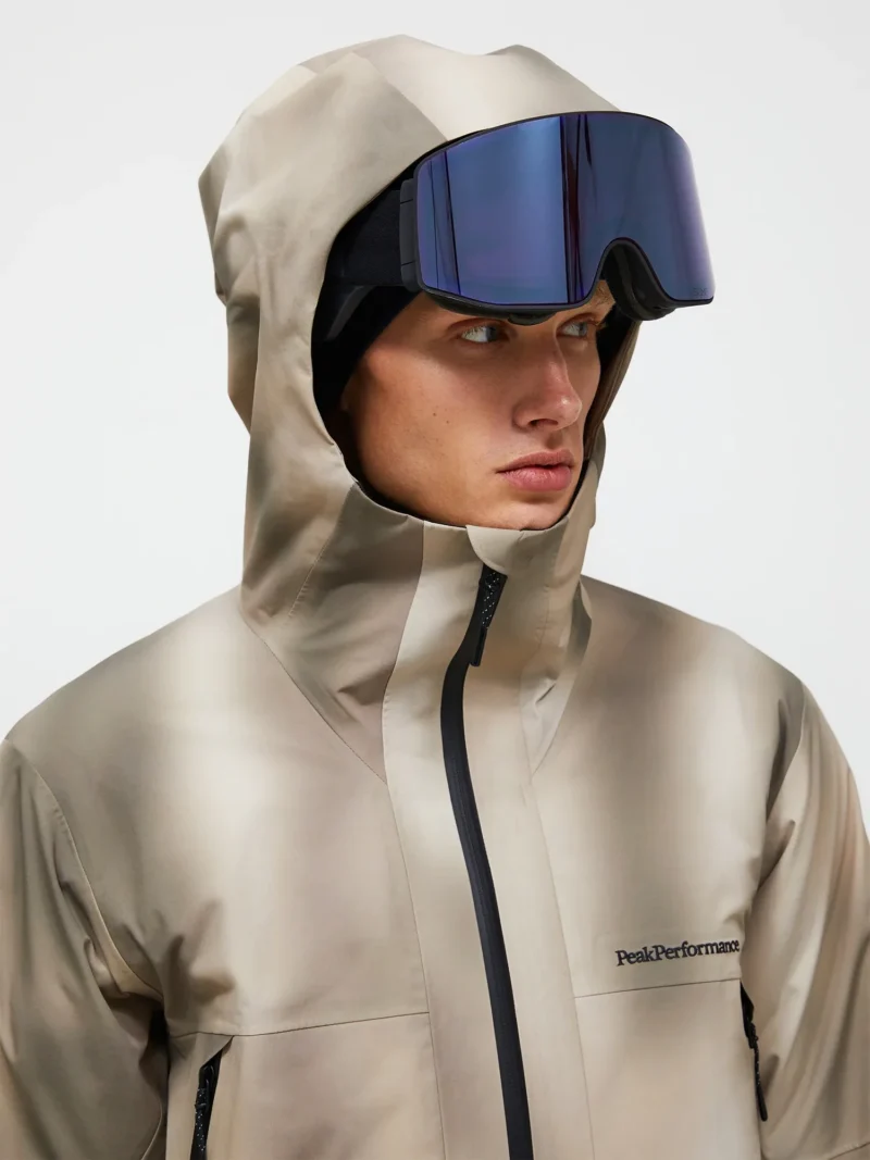 peak-performance-m-edge-3l-aop-jacket-336-beam-fade-10 Peak performance m edge 3l aop jacket 336 beam fade