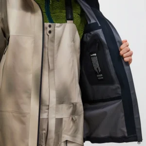 peak-performance-m-edge-3l-aop-jacket-336-beam-fade-4 Peak performance m edge 3l aop jacket 336 beam fade