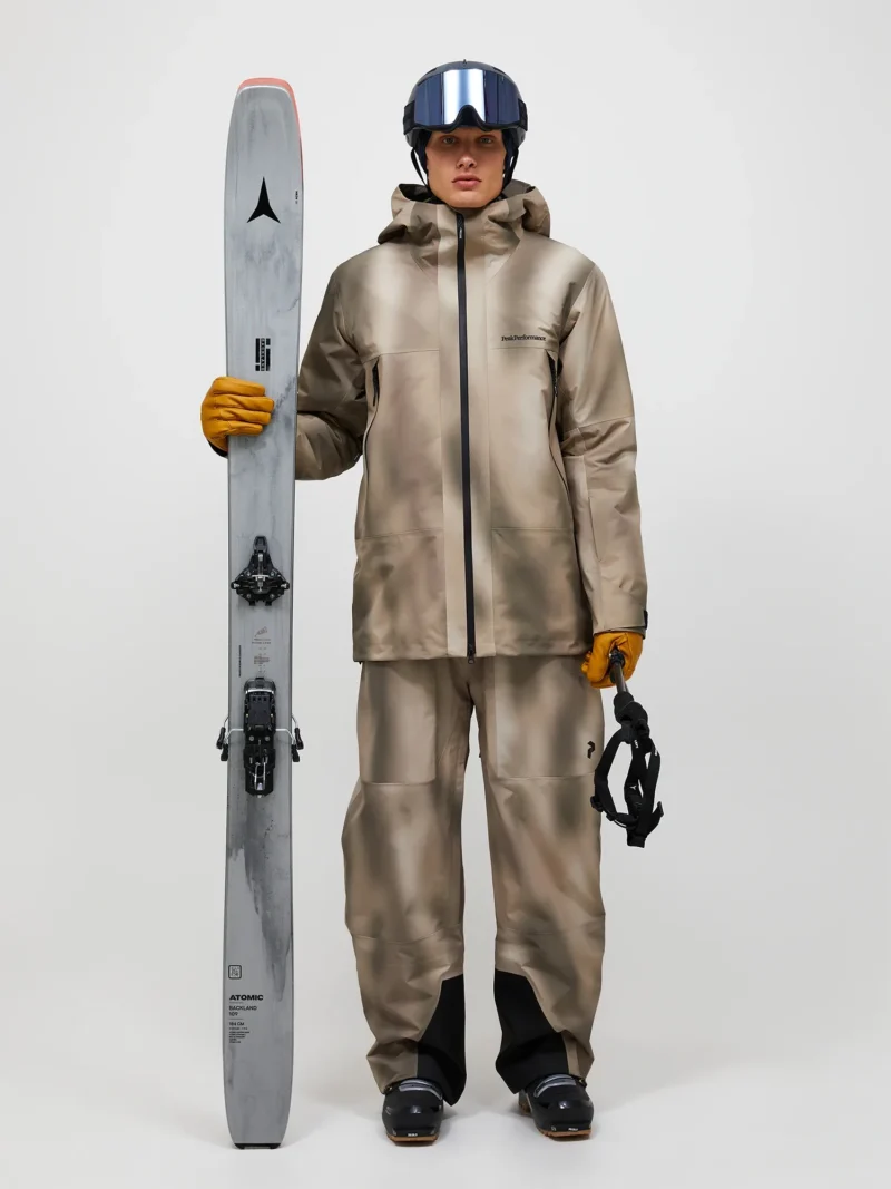 peak-performance-m-edge-3l-aop-jacket-336-beam-fade-6 Peak performance m edge 3l aop jacket 336 beam fade