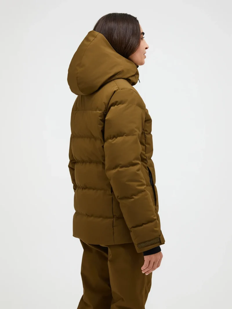 peak-performance-w-shred-down-jacket-meadow-moss-6 Peak performance w shred down jacket meadow moss