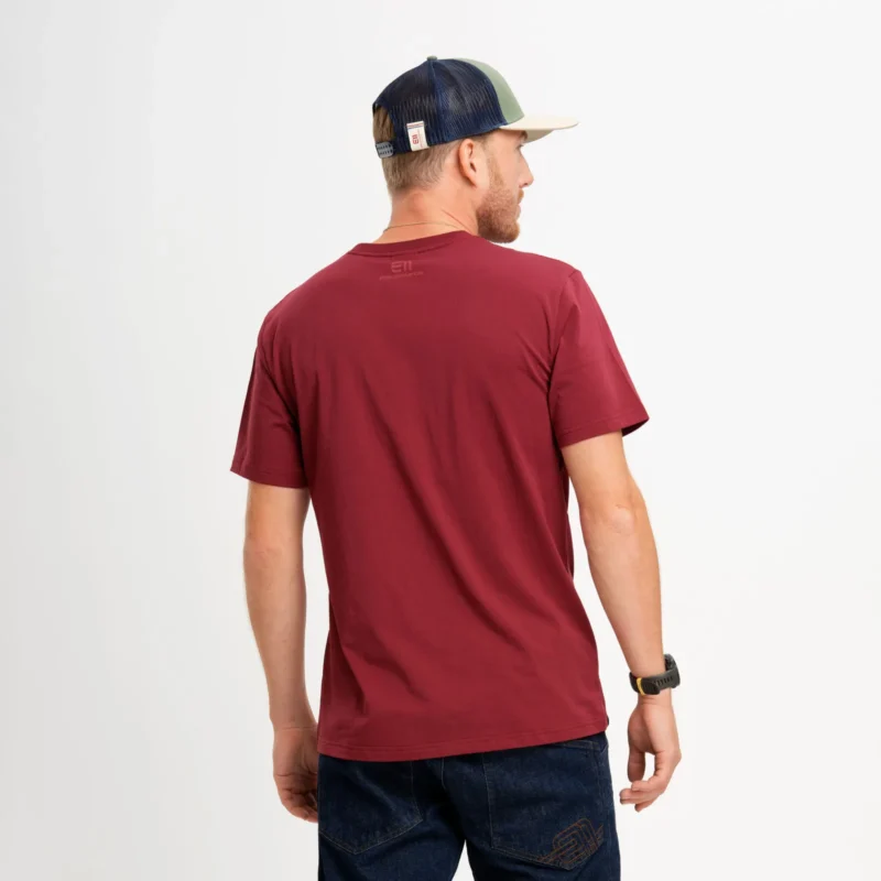 elevenate-m-skiers-tee-tibetan-red-2 Elevenate m skiers tee tibetan red