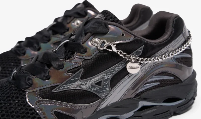mizuno-wave-rider-10-jewels-sportstyle-black-black-sand-quiet-shade-5 Mizuno wave rider 10 jewels sportstyle black black sand quiet shade