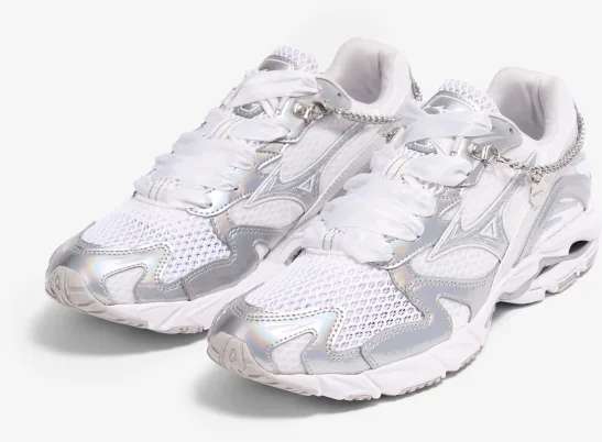 mizuno-wave-rider-10-jewels-sportstyle-cloudscape-silver-ultimate-gra-2 Mizuno wave rider 10 jewels sportstyle cloudscape silver ultimate gra
