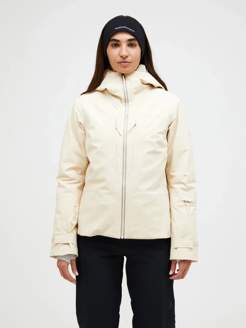 peak-performance-whitelight-insulated-shell-jacket-women-sand-fog-3 Peak performance whitelight insulated shell jacket women sand fog