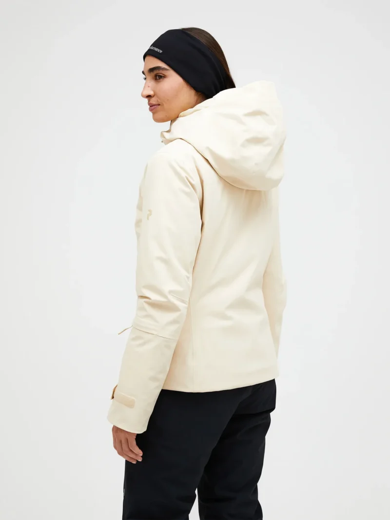 peak-performance-whitelight-insulated-shell-jacket-women-sand-fog-5 Peak performance whitelight insulated shell jacket women sand fog
