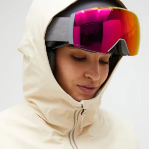 peak-performance-whitelight-insulated-shell-jacket-women-sand-fog-7 Peak performance whitelight insulated shell jacket women sand fog