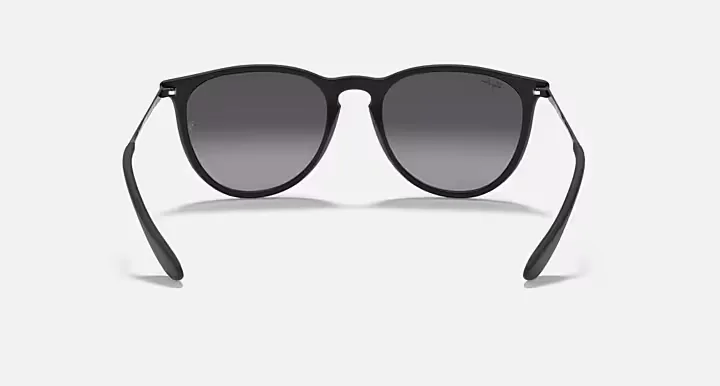ray-ban-erika-classic-sonnenbrille-rubber-black-light-grey-gardient-dark-grey-4 Ray ban erika classic sonnenbrille rubber black light grey gardient dark grey